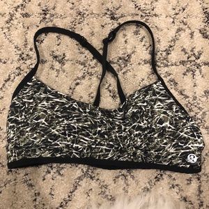 lululemon sports bra